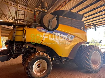 COLHEITADEIRA NEW HOLLAND CR 9080 ANO 2012