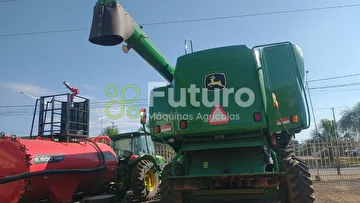 COLHEITADEIRA JOHN DEERE STS 9750 ANO 2009