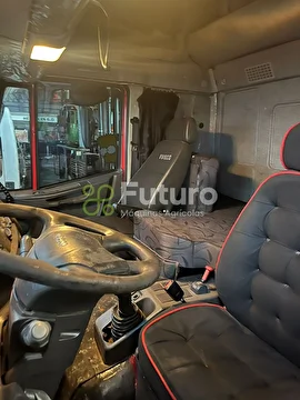 CAMINHÃO IVECO 240E28S ANO 2014
