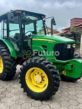 TRATOR JOHN DEERE 5078 E ANO 2015