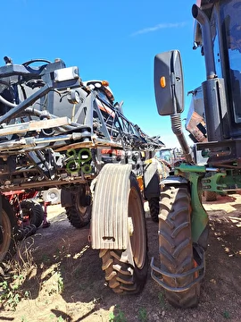 PULVERIZADOR MASSEY FERGUSON 530R ANO 2023
