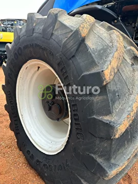 TRATOR NEW HOLLAND T8.385 ANO 2013