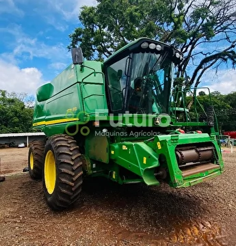 COLHEITADEIRA JOHN DEERE STS 9770 ANO 2011