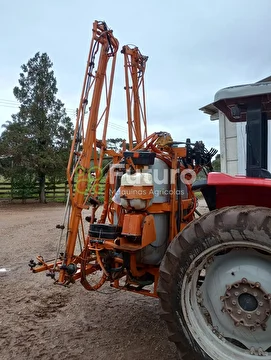 PULVERIZADOR JACTO 800 LITROS ANO 2010