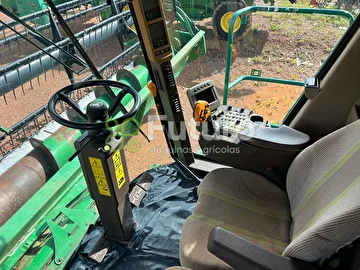 COLHEITADEIRA JOHN DEERE STS 9770 ANO 2013