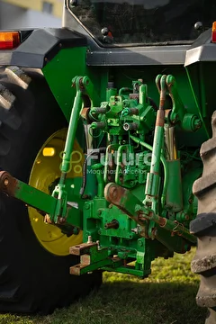 TRATOR JOHN DEERE 6405 ANO 2004