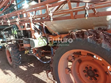 PULVERIZADOR FORD 7610 ANO 2010