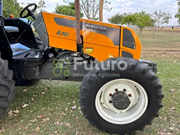 TRATOR VALTRA A 750 ANO 2012