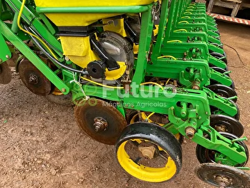 PLANTADEIRA JOHN DEERE 1111 ANO 2014