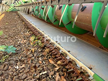 COLHEITADEIRA JOHN DEERE 9670 ANO 2012