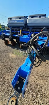 PLANTADEIRA NEW HOLLAND PL 6015 ANO 2018