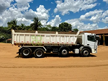 CAMINHÃO MERCEDES BENZ ATEGO 3030 ANO 2021