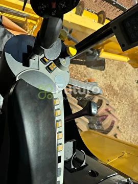 COLHEITADEIRA NEW HOLLAND TX 5.90 ANO 2020