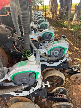 PLANTADEIRA JUMIL 3090 PD ANO 2014