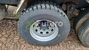 CAMINHÃO MERCEDES BENZ 1620 ANO 2004