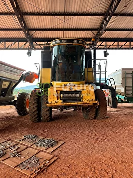 COLHEITADEIRA NEW HOLLAND CR 5080 ANO 2014