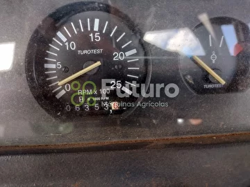 TRATOR MASSEY FERGUSON 650 ANO 2003