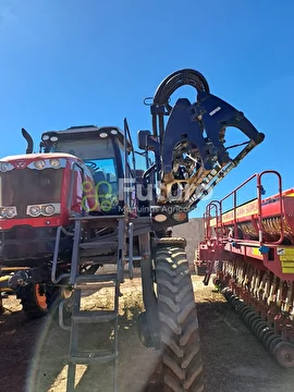 PULVERIZADOR MASSEY FERGUSON 530R ANO 2023