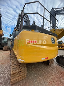 ESCAVADEIRA JOHN DEERE 210 GLC ANO 2022