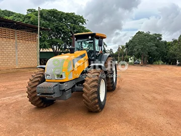TRATOR VALTRA BH 180 ANO 2013