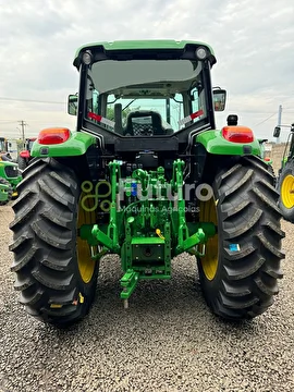 TRATOR JOHN DEERE 6125J ANO 2024