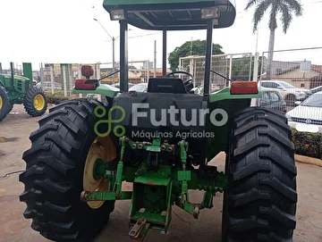 TRATOR JOHN DEERE 5600 ANO 1997