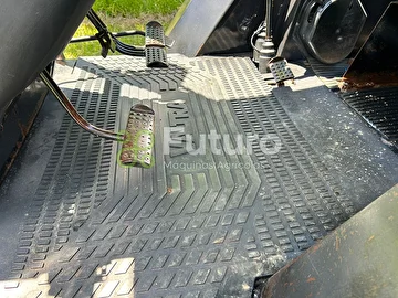 TRATOR VALTRA 985S ANO 2002