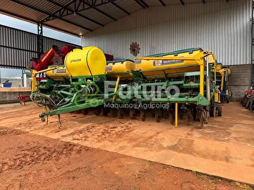 PLANTADEIRA TATU MARCHESAN PST TRIO FLEX ANO 2017