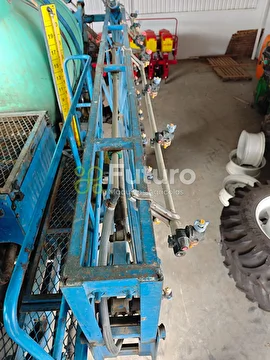 PULVERIZADOR KUHN BOXER 2000 ANO 2008