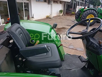 TRATOR JOHN DEERE 5600 ANO 1997