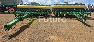 PLANTADEIRA JOHN DEERE 2122 ANO 2010