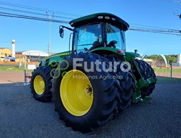 TRATOR JOHN DEERE 8270R ANO 2019