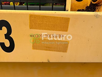 COLHEITADEIRA NEW HOLLAND CR 5080 ANO 2014