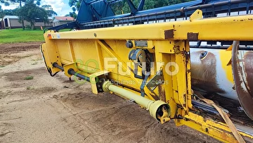 PLATAFORMAS NEW HOLLAND 30 PÉS ANO 2011