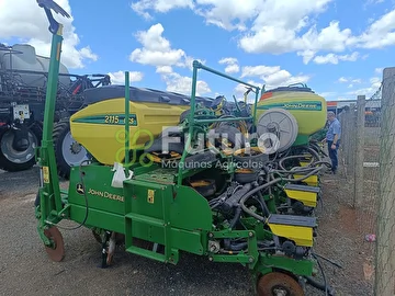 PLANTADEIRA JOHN DEERE 2115 CCS ANO 2015