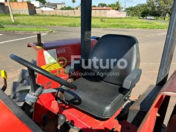 TRATOR MASSEY FERGUSON 275 ADVANCED ANO 2002