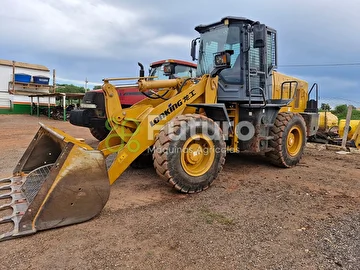 PA CARREGADEIRA LONKING CDM 833 ANO 2022