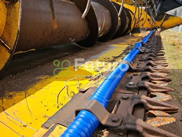 COLHEITADEIRA NEW HOLLAND TC 57 ANO 2007