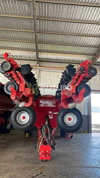 PLANTADEIRA HORSCH MAESTRO 36.50 SW ANO 2014