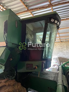 COLHEITADEIRA JOHN DEERE 1175 ANO 1999