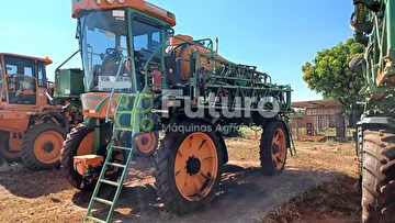 PULVERIZADOR STARA IMPERADOR 3100 ANO 2013