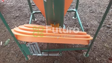 MISTURADOR INCOMAGRI DE RACAO 500KG ANO 2022