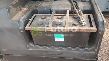 TRATOR VALTRA BT 210 ANO 2011