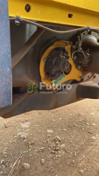 TRATOR CBT 8060 ANO 1987