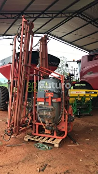 PULVERIZADOR AGROMAK OUTRO ANO 2022