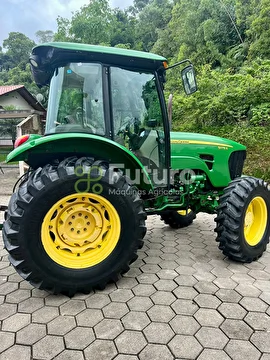 TRATOR JOHN DEERE 5078 E ANO 2015