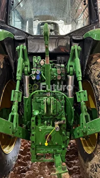 TRATOR JOHN DEERE 6210M ANO 2022