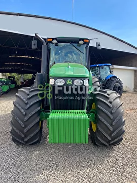 TRATOR JOHN DEERE 7200J ANO 2018
