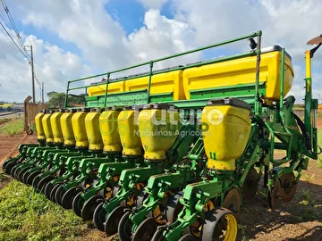 PLANTADEIRA JOHN DEERE 1111 ANO 2007