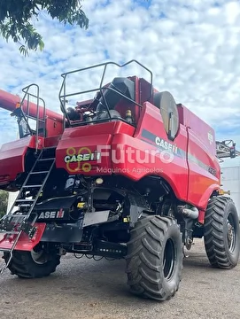 COLHEITADEIRA CASE IH 8230 ANO 2014
